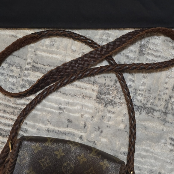 LAV Original Saint Cloud Louis Vuitton - Picture 9 of 12